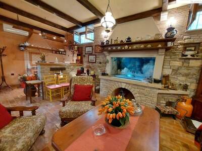 Wohnung kaufen in 52210 Rovinj (Bild 1)