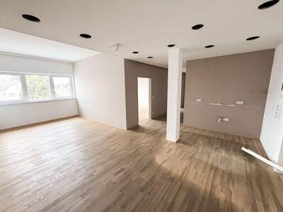 Gewerbeobjekt mieten in 3300 Amstetten (Bild 2)