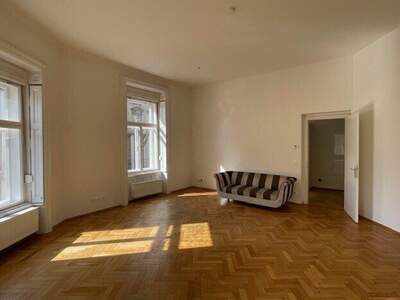 Altbauwohnung kaufen in 8010 Graz (Bild 2)