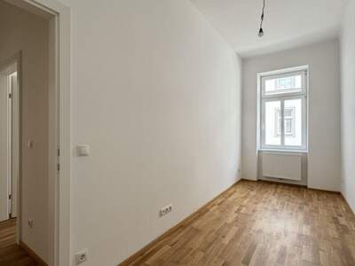 Altbauwohnung kaufen in 1150 Wien