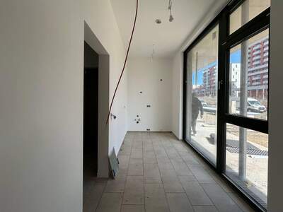 Gewerbeobjekt mieten in 1220 Wien (Bild 1)