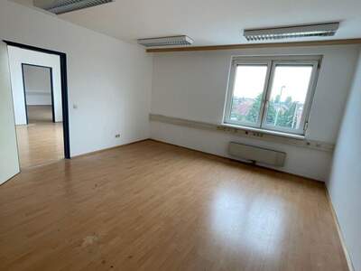 Gewerbeobjekt mieten in 1230 Wien (Bild 2)