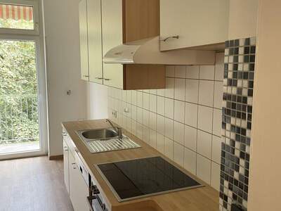 Altbauwohnung mit Balkon mieten in 8010 Graz (Bild 5)