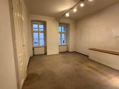 Wohnung kaufen in 1090 Wien