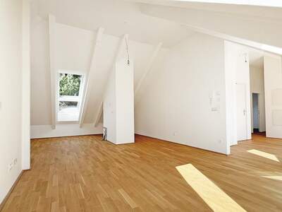 Dachgeschosswohnung kaufen in 6020 Innsbruck