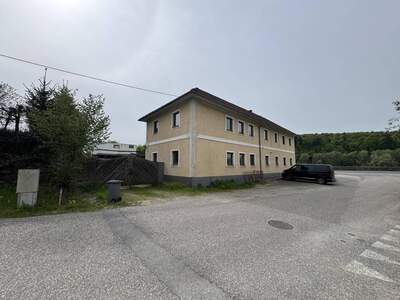 Grundstück kaufen in 4100 Ottensheim