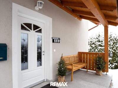 Eigentumswohnung in 8967 Haus