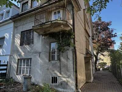 Haus kaufen in 1130 Wien