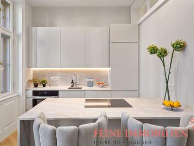 Altbauwohnung mit Balkon kaufen in 1140 Wien (Bild 2)