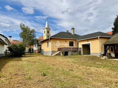 Haus kaufen in 9341 Kisfalud (Bild 2)