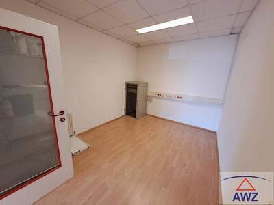 Gewerbeobjekt kaufen in 6020 Rum