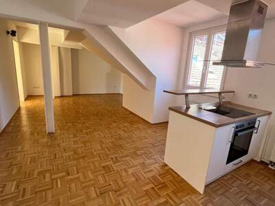 Altbauwohnung mieten in 8020 Graz (Bild 1)