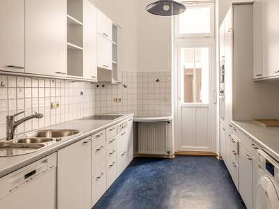 Wohnung mit Balkon kaufen in 1130 Wien (Bild 4)