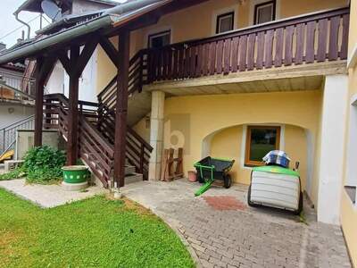 Mehrfamilienhaus kaufen in 9344 Weitensfeld