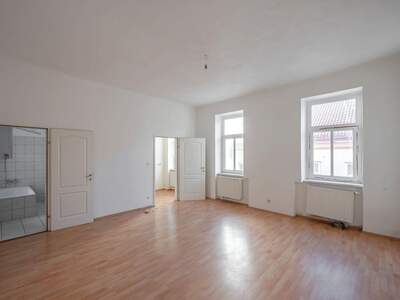 Altbauwohnung kaufen in 1200 Wien (Bild 1)