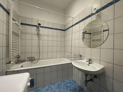 Altbauwohnung kaufen in 1150 Wien (Bild 5)