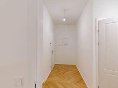 Altbauwohnung kaufen in 1140 Wien (Bild 2)