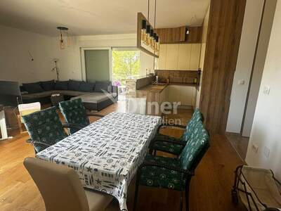 Wohnung kaufen in 22000 Šibenik (Bild 2)