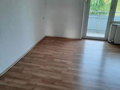 Etagenwohnung provisionsfrei kaufen in 4050 Traun