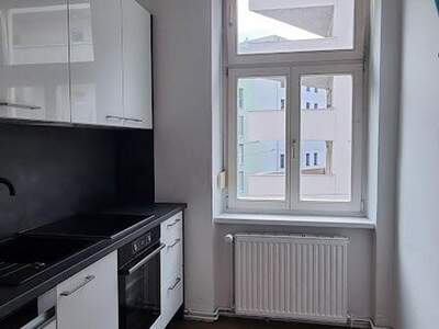 Altbauwohnung kaufen in 8020 Graz (Bild 2)