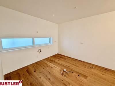 Wohnung mit Balkon kaufen in 1100 Wien (Bild 3)