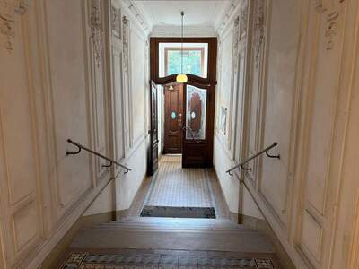 Altbauwohnung mit Balkon mieten in 1060 Wien (Bild 3)