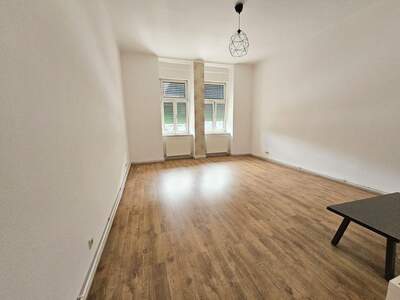 Altbauwohnung kaufen in 8051 Graz (Bild 2)