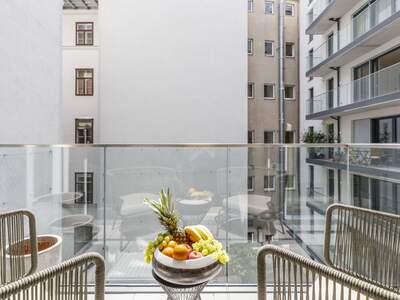 Wohnung mit Balkon kaufen in 1010 Wien (Bild 2)