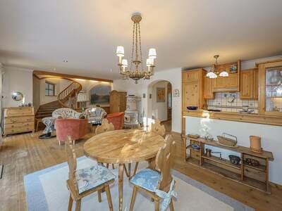 Terrassenwohnung mieten in 6370 Kitzbühel (Bild 2)