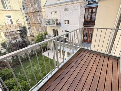 Wohnung mit Balkon kaufen in 1050 Wien (Bild 2)