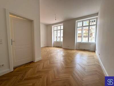 Altbauwohnung mieten in 1070 Wien (Bild 1)