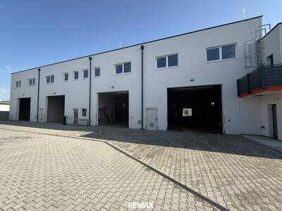 Gewerbeobjekt mieten in 7111 Parndorf
