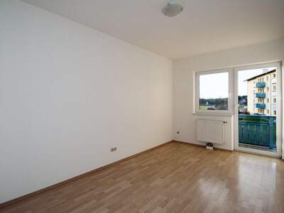 Wohnung mit Balkon mieten in 4910 Ried (Bild 3)