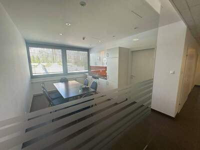 Gewerbeobjekt mieten in 1230 Wien