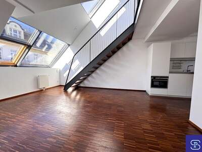 Altbauwohnung mit Balkon mieten in 1070 Wien (Bild 4)