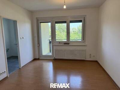 Terrassenwohnung kaufen in 2000 Stockerau (Bild 2)
