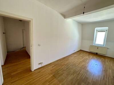 Altbauwohnung kaufen in 8020 Graz (Bild 4)