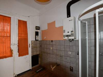 Altbauwohnung kaufen in 1160 Wien (Bild 4)