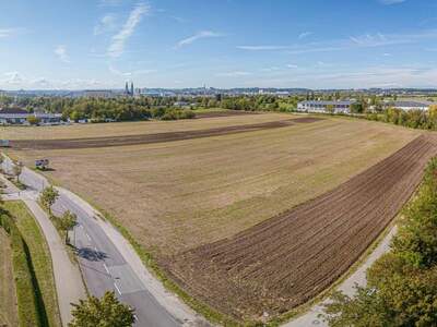 Grundstück kaufen in 4600 Wels