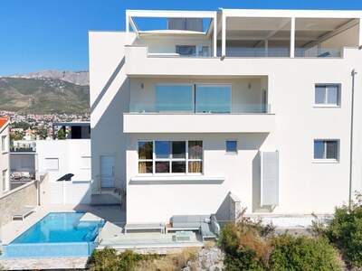 Haus kaufen in 21312 Podstrana (Bild 2)