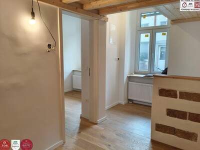 Altbauwohnung kaufen in 1160 Wien (Bild 2)