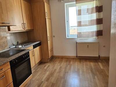 Wohnung mit Balkon kaufen in 4600 Wels (Bild 4)