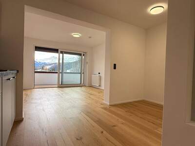 Wohnung kaufen in 6100 Seefeld