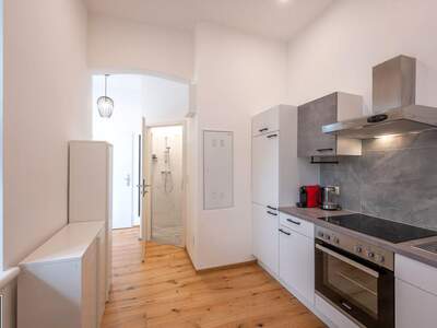 Altbauwohnung kaufen in 1050 Wien (Bild 4)