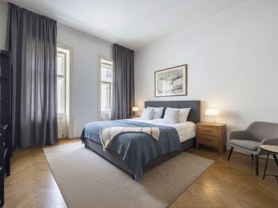 Altbauwohnung kaufen in 1020 Wien (Bild 1)