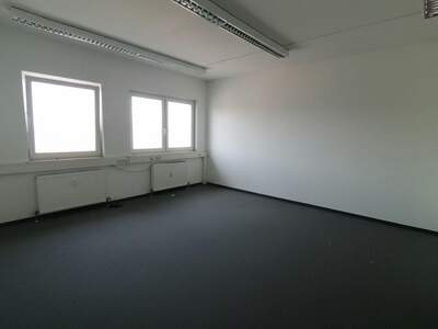 Gewerbeobjekt mieten in 5101 Bergheim (Bild 2)