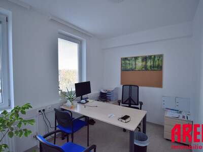 Gewerbeobjekt mieten in 4030 Linz (Bild 2)