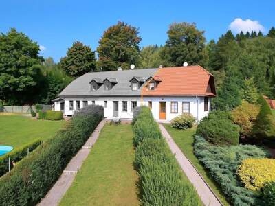 Haus mit Garten kaufen in 38273 Prední Výton (Bild 1)