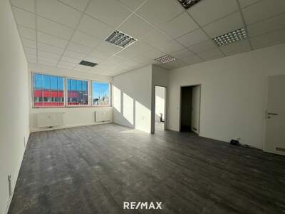 Bürozentrum mieten in 5204 Straßwalchen