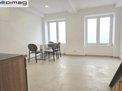 Altbauwohnung kaufen in 1090 Wien (Bild 2)